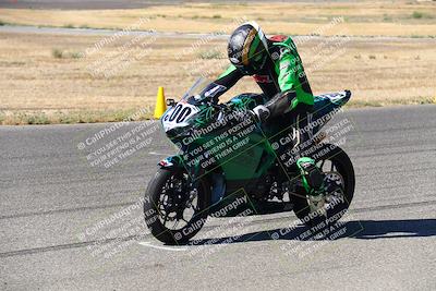 media/Aug-13-2023-CRA (Sun) [[1cfc37a6fb]]/Race 4 400 Superbike/Grid Shots/